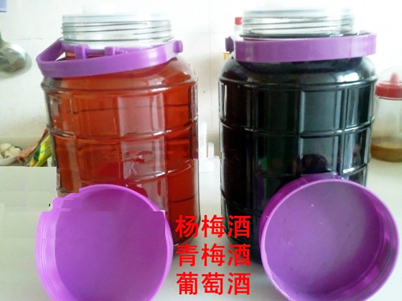 Large capacity wine jar, Yangmei, Qingmei wine bottle, soaking wine glass bottle